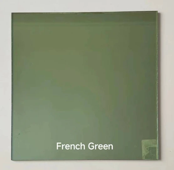 Reflective Glass: A Modern Solution for Comfort and Efficiency